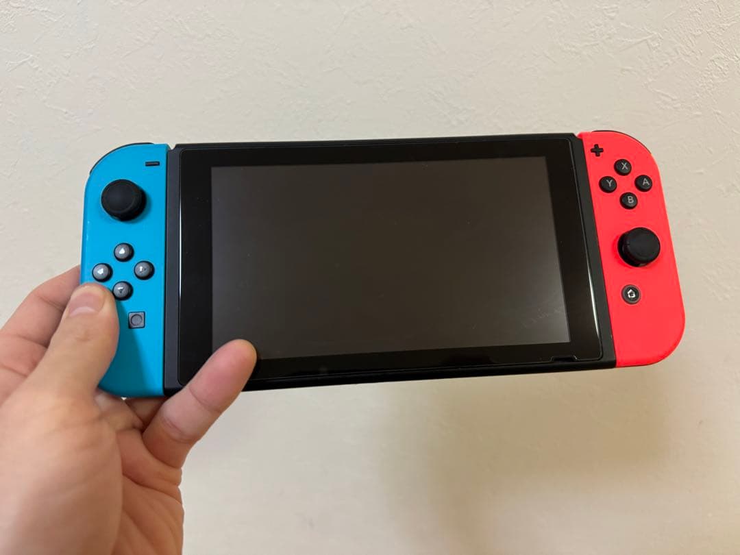 新型　Nintendo Switch ニンテンドースイッチ　全て揃ってます
