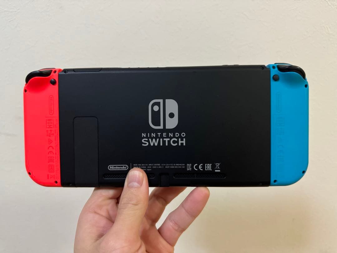 新型　Nintendo Switch ニンテンドースイッチ　全て揃ってます