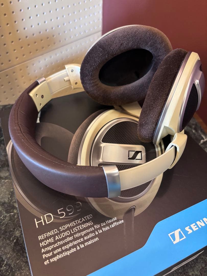 ハ*ー様 Sennheiser HD 599 ヘッドホン