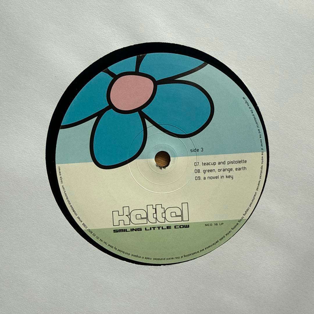 Kettel – Smiling Little Cow