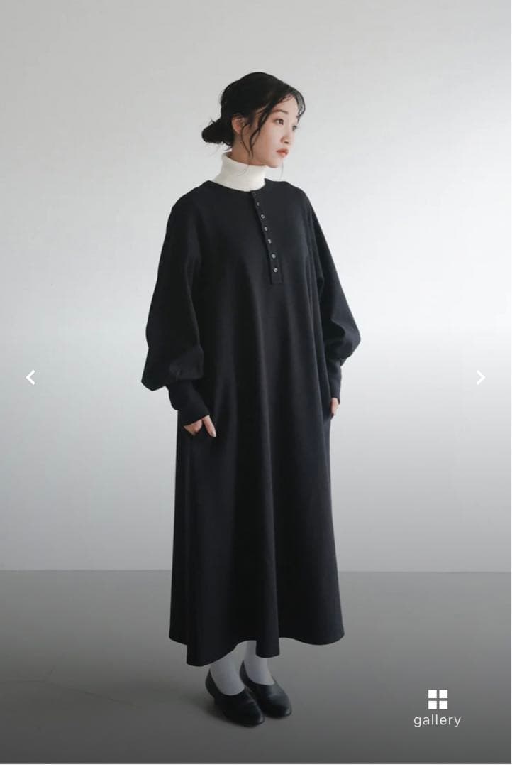 foufou ヘンリーネックボリュームスリーブワンピース