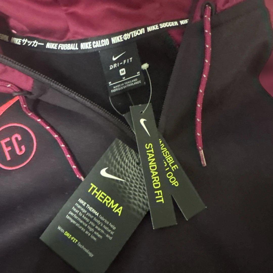Nike FC Therma フーディ Mサイズ ダークパープル　パーカー