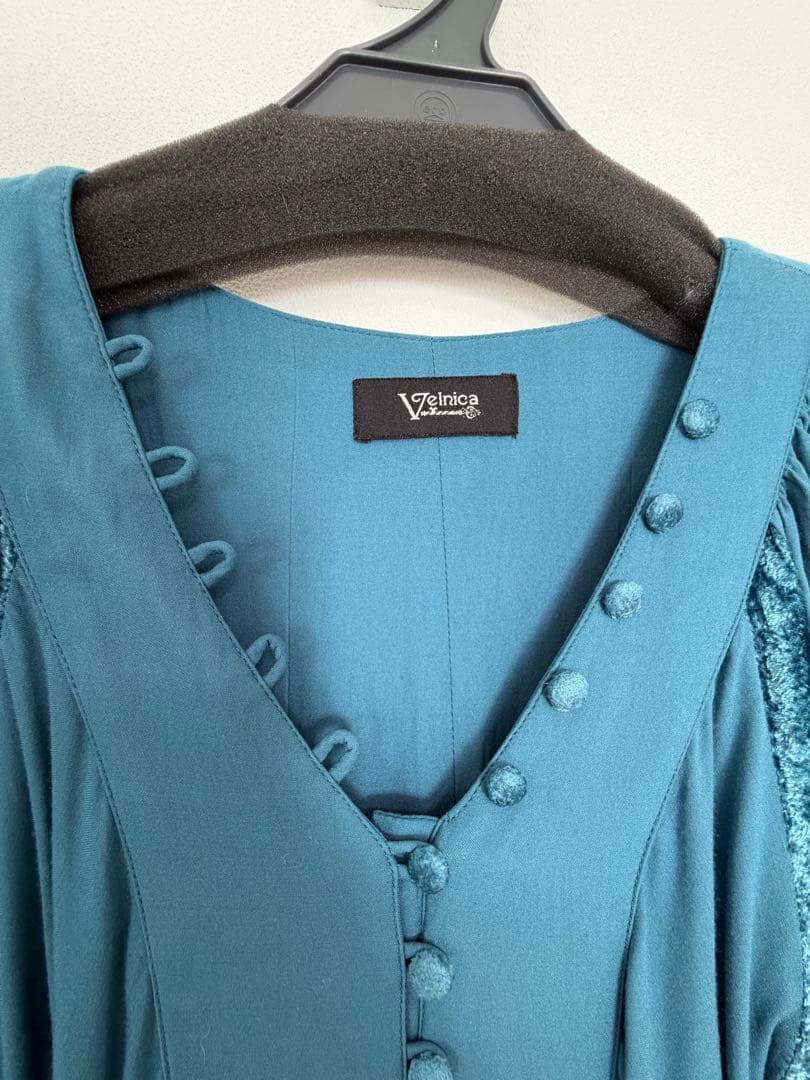 【美品】velnicaベロアワンピース