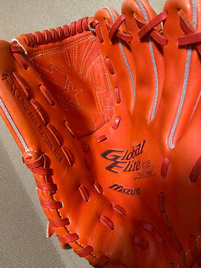 ミズノ　Mizuno Global Elite 硬式グローブ 右投げ用　グローブ