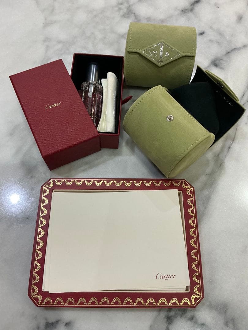 「Cartier 」カルティエとヴァンクリーフのノベルティセット