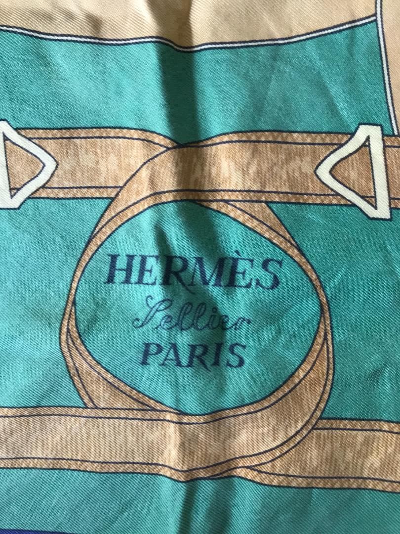 HERMES　エルメス　大判スカーフ　カレ90　黄金の拍車　488