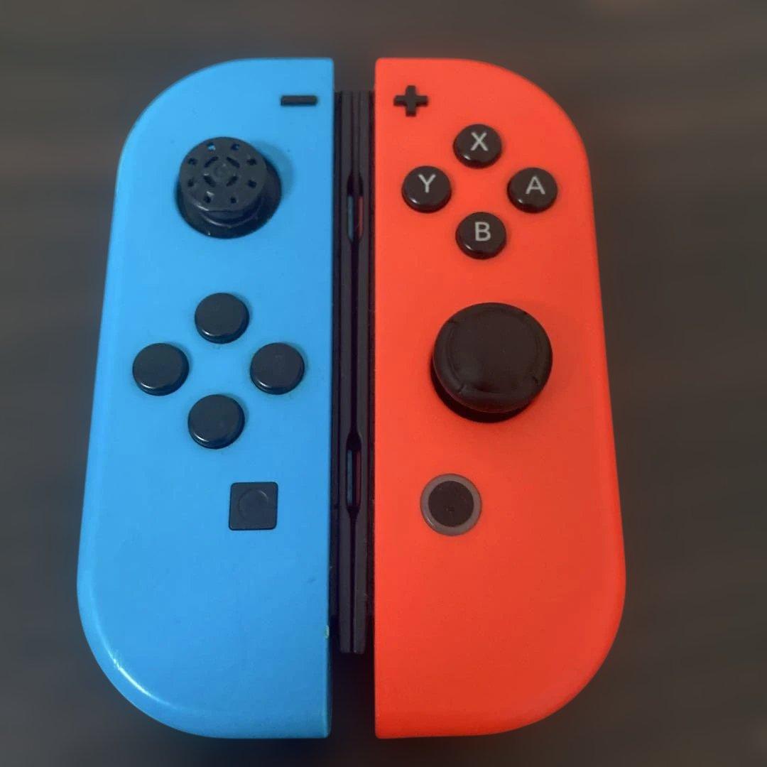 Switch本体&ジョイコン4つ&ジョイコングリップ（ジャンク品）