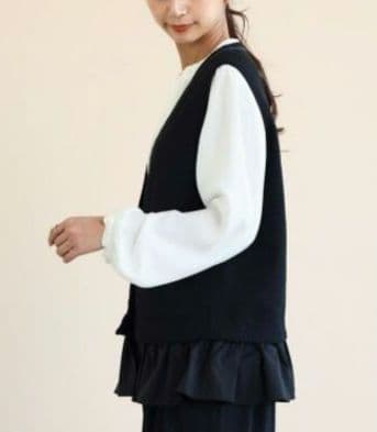 ☆新品、タグ付き☆ FENNEL フリルヘムツイードジレ ヤマダヤ