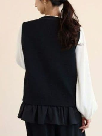 ☆新品、タグ付き☆ FENNEL フリルヘムツイードジレ ヤマダヤ