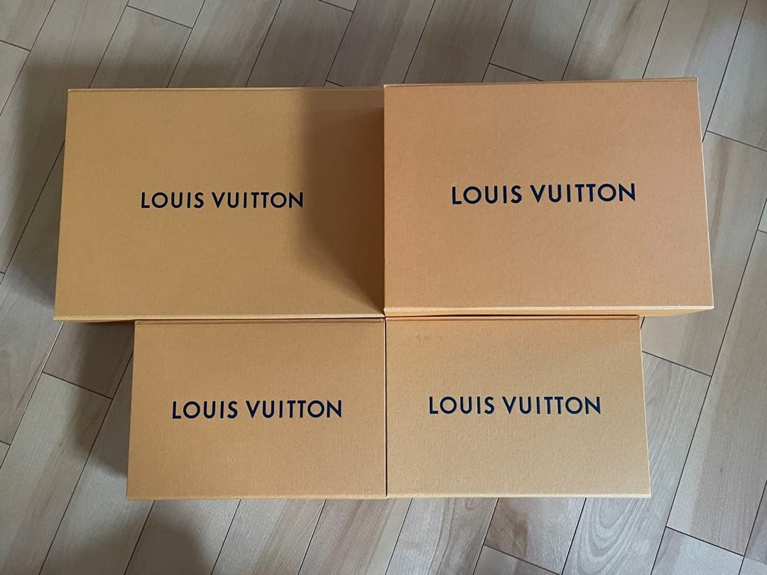 LOUIS VUITTON ギフトボックス