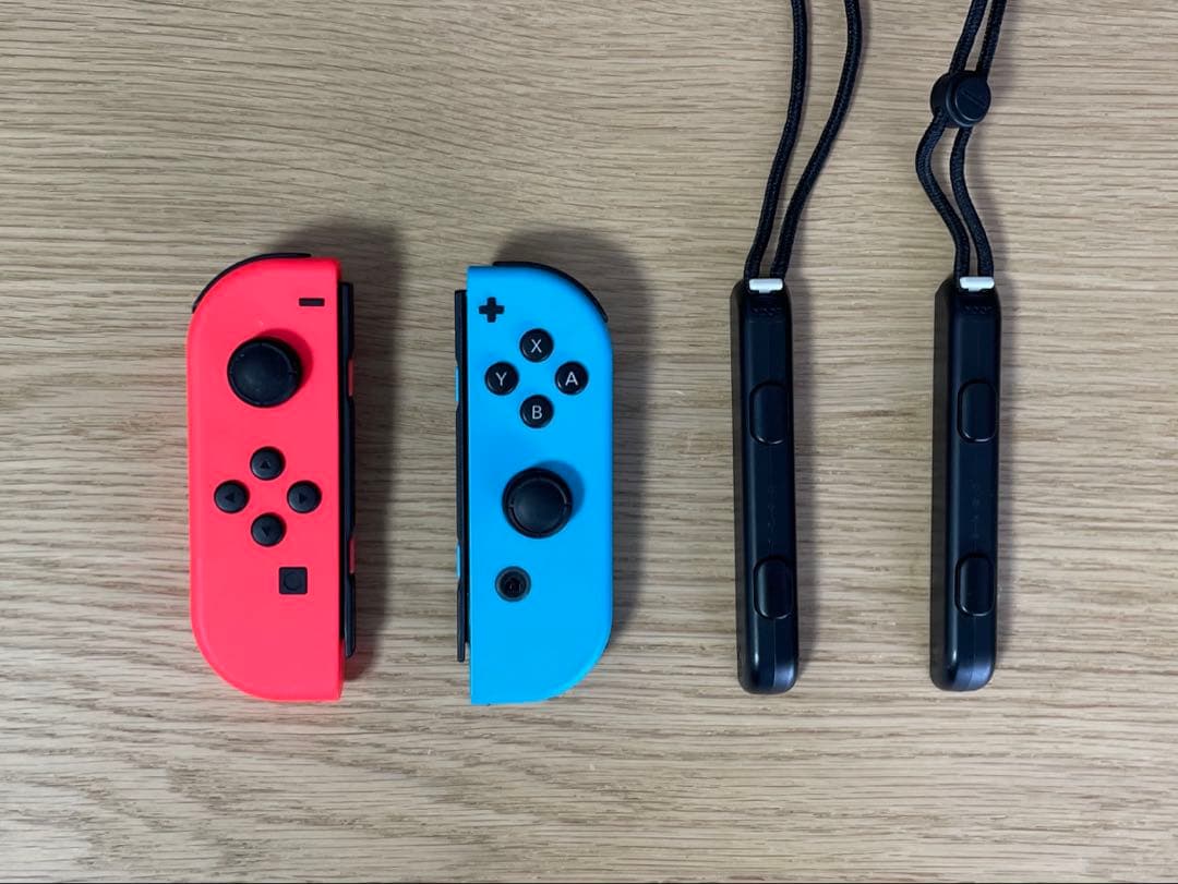 Nintendo Switch（HAC－S－KAYAA）※ケースおまけで付けます
