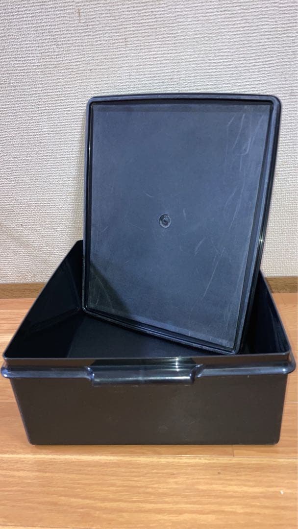マッカレド　タッパーウェア　スーパーケース　4個セット