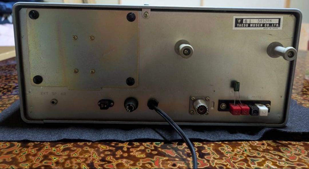 受信機 YAESU FRG 7