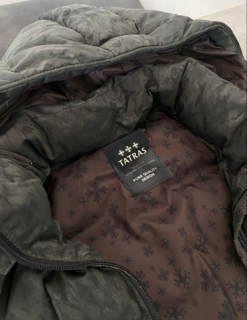 【本日限定SALE】TATRAS タトラス ダウン　ベスト　02