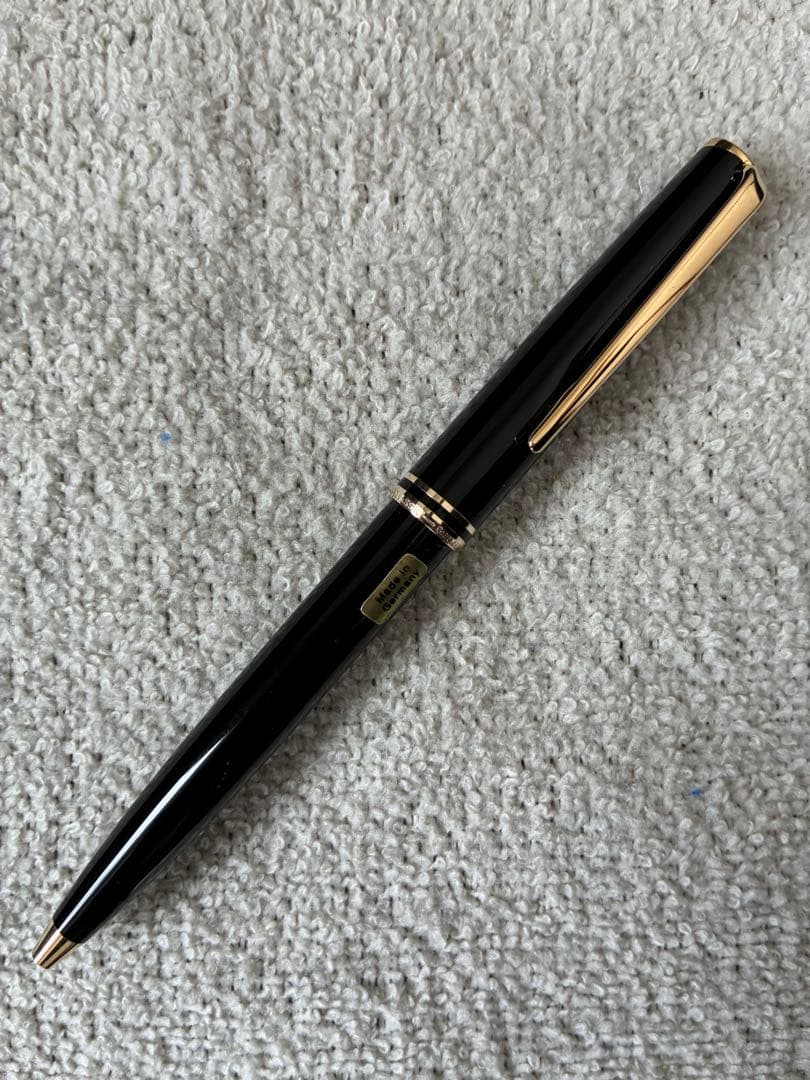 ◾️美品◾️モンブラン クラシック◾️ツイスト式ボールペン◾️新品リフィル装着◾️