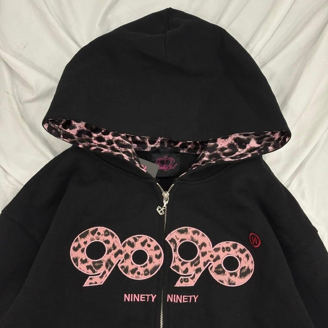 9090 ブラック ジップアップパーカー size M