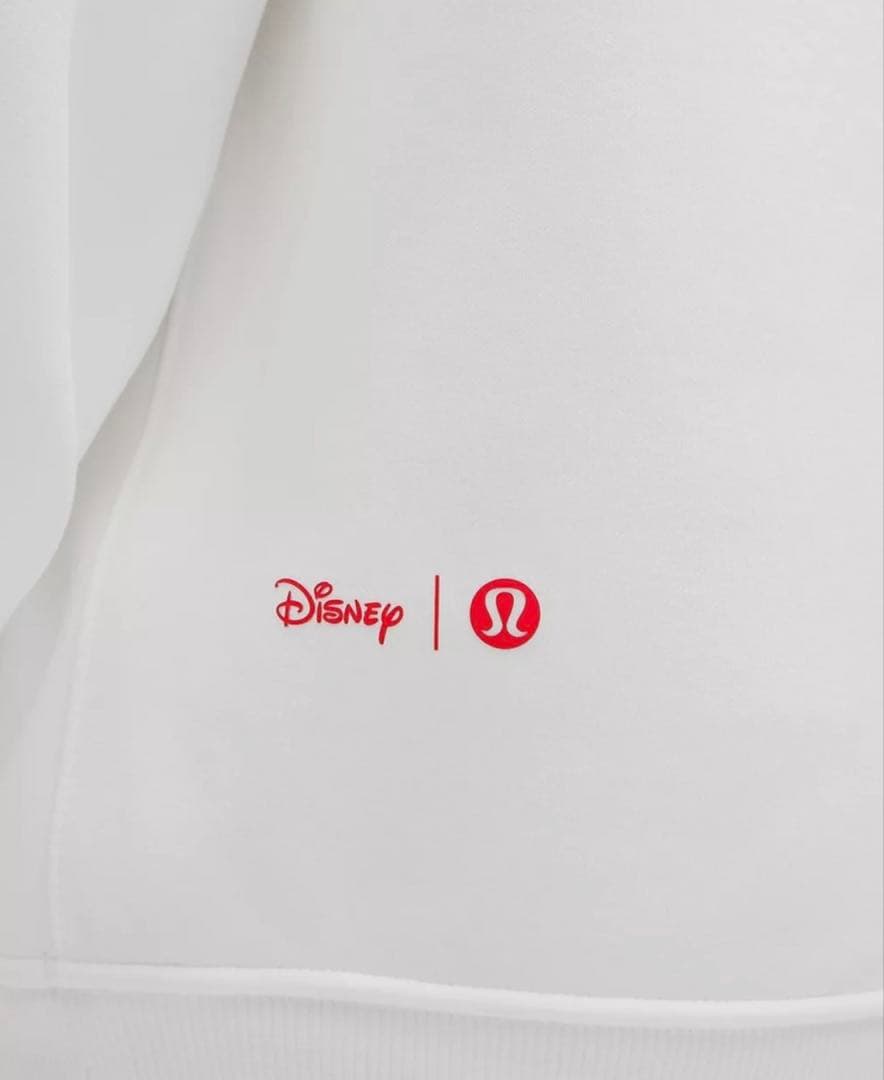 Lululemon ルルレモン　ディズニーコラボ　オーバーサイズフーディ