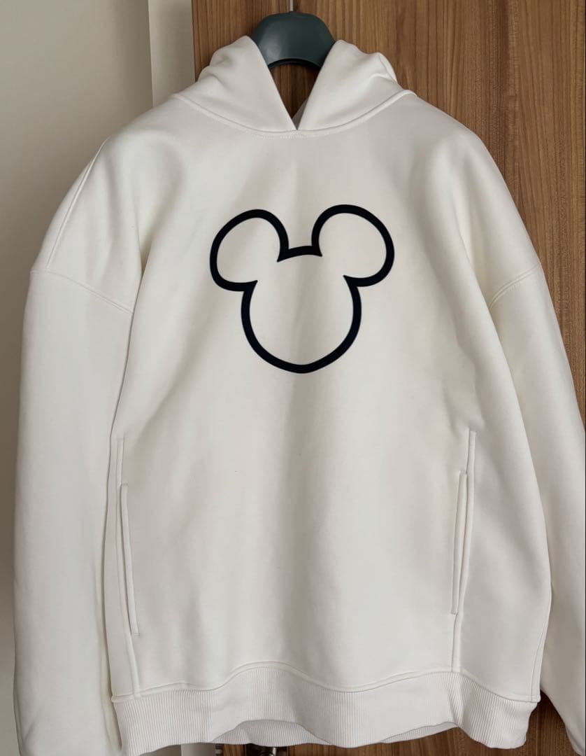 Lululemon ルルレモン　ディズニーコラボ　オーバーサイズフーディ