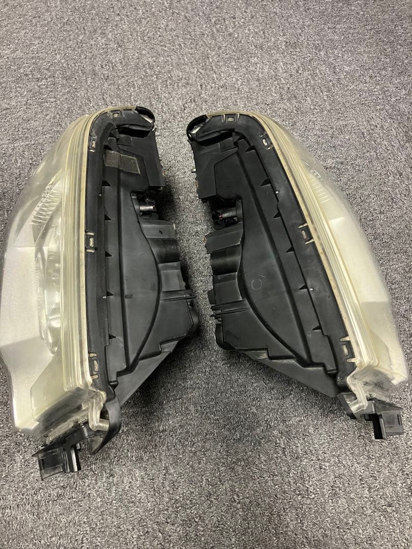 U61V ミニキャブ U71V クリッパー 後期 ヘッドライト 左右