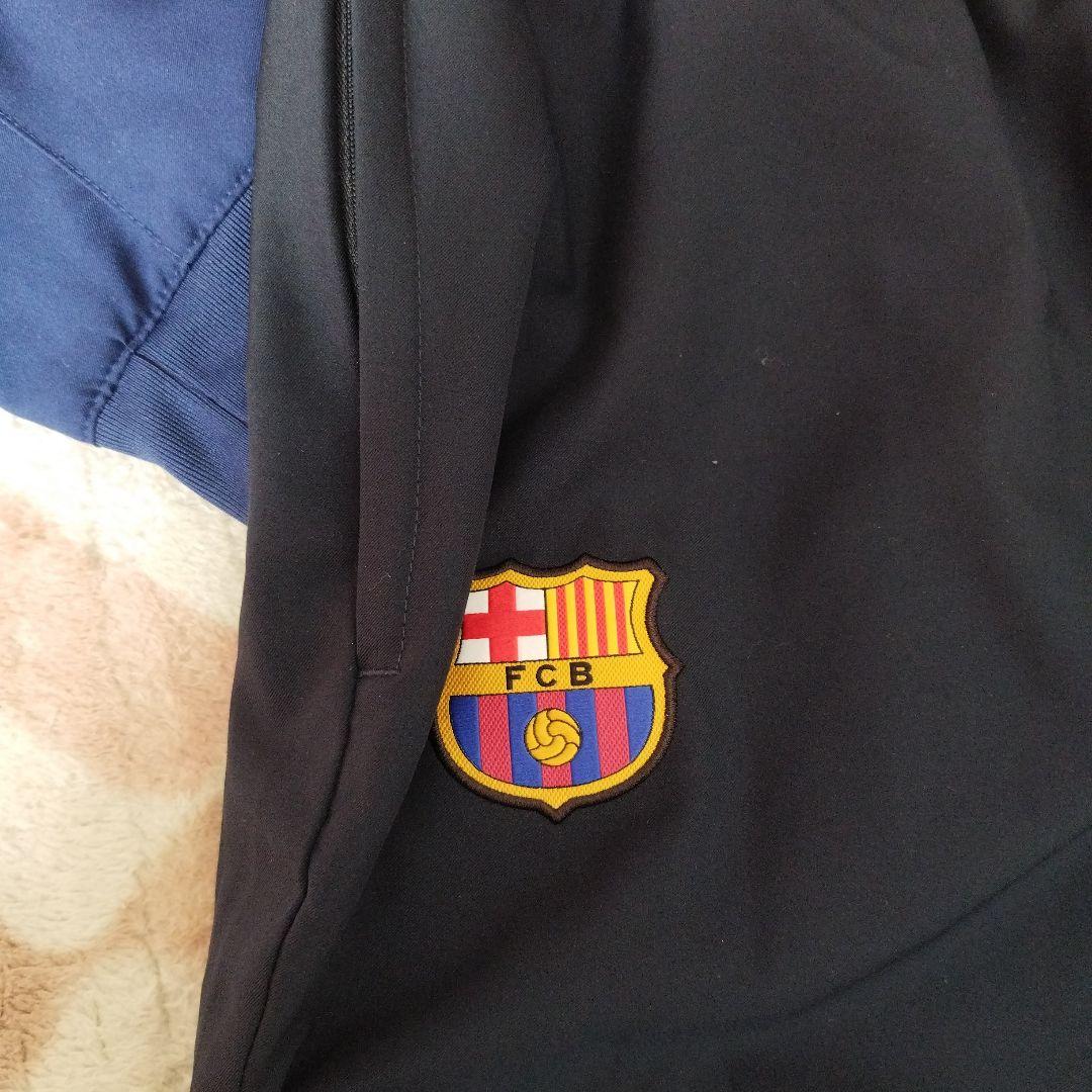 サッカーバルセロナトレーニングウェア