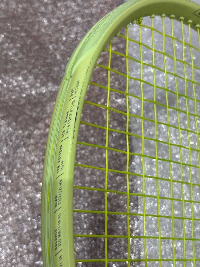 HEAD 2022 EXTREME MPテニスラケット　グリップ2