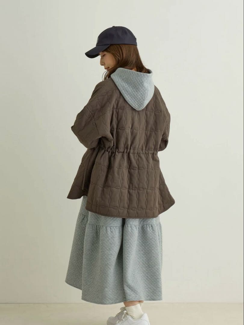 honono キルティングパーカーワンピース Gray マタニティ　ワンピース