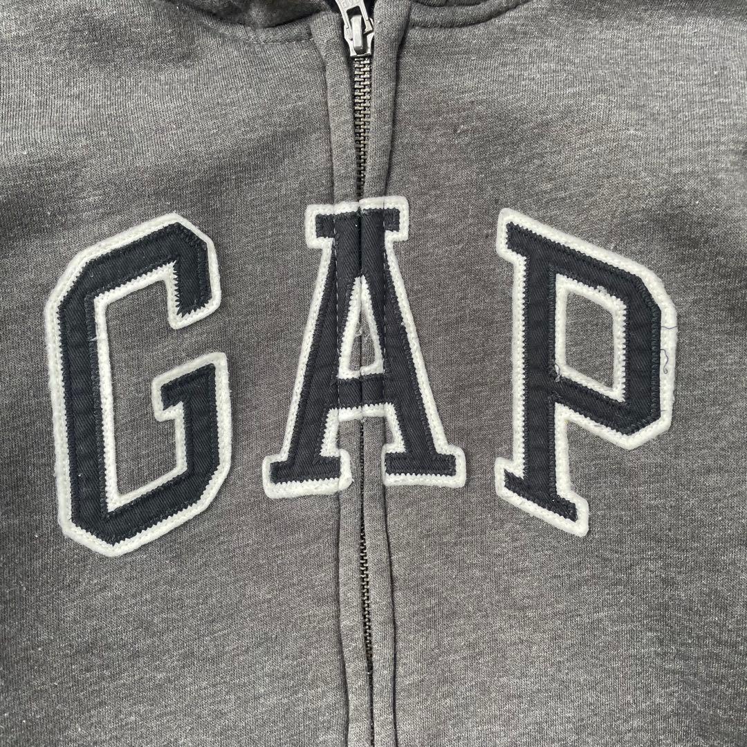 GAP ボア素材　ジップパーカー　短丈　グレー　アーチロゴ