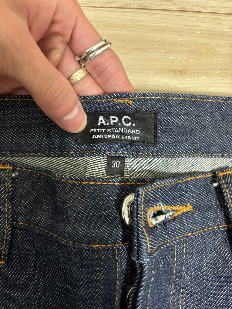 A.P.C. PETIT STANDARD 赤耳　size30