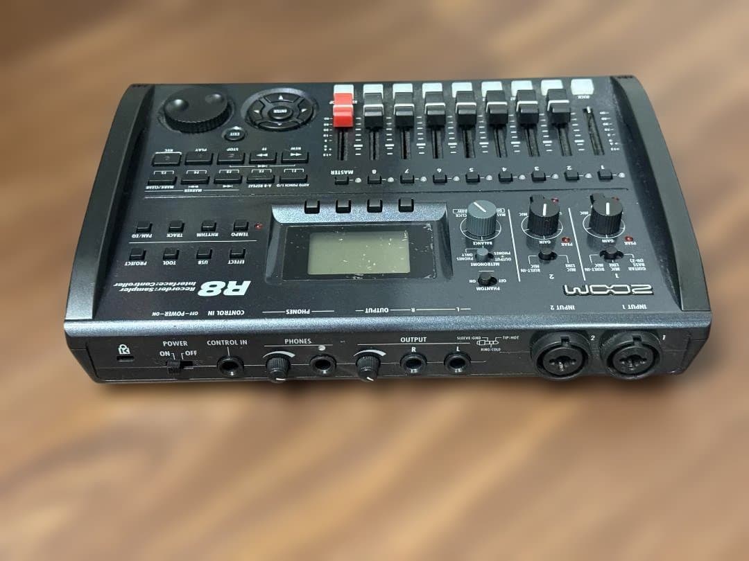 配信機器・PA機器・レコーディング機器 ZOOM R8
