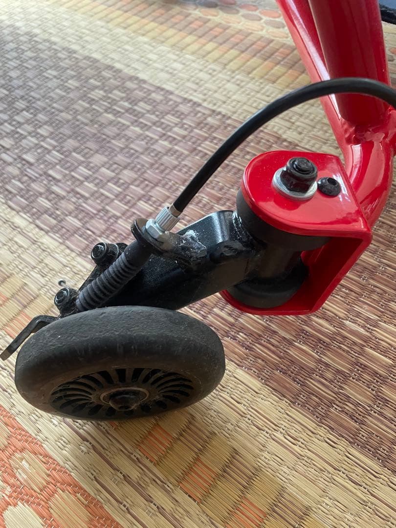 EzyRoller 赤 乗り物おもちゃ ドリフト3輪車