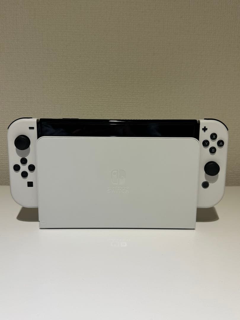 Nintendo Switch (有機ELモデル) ホワイト