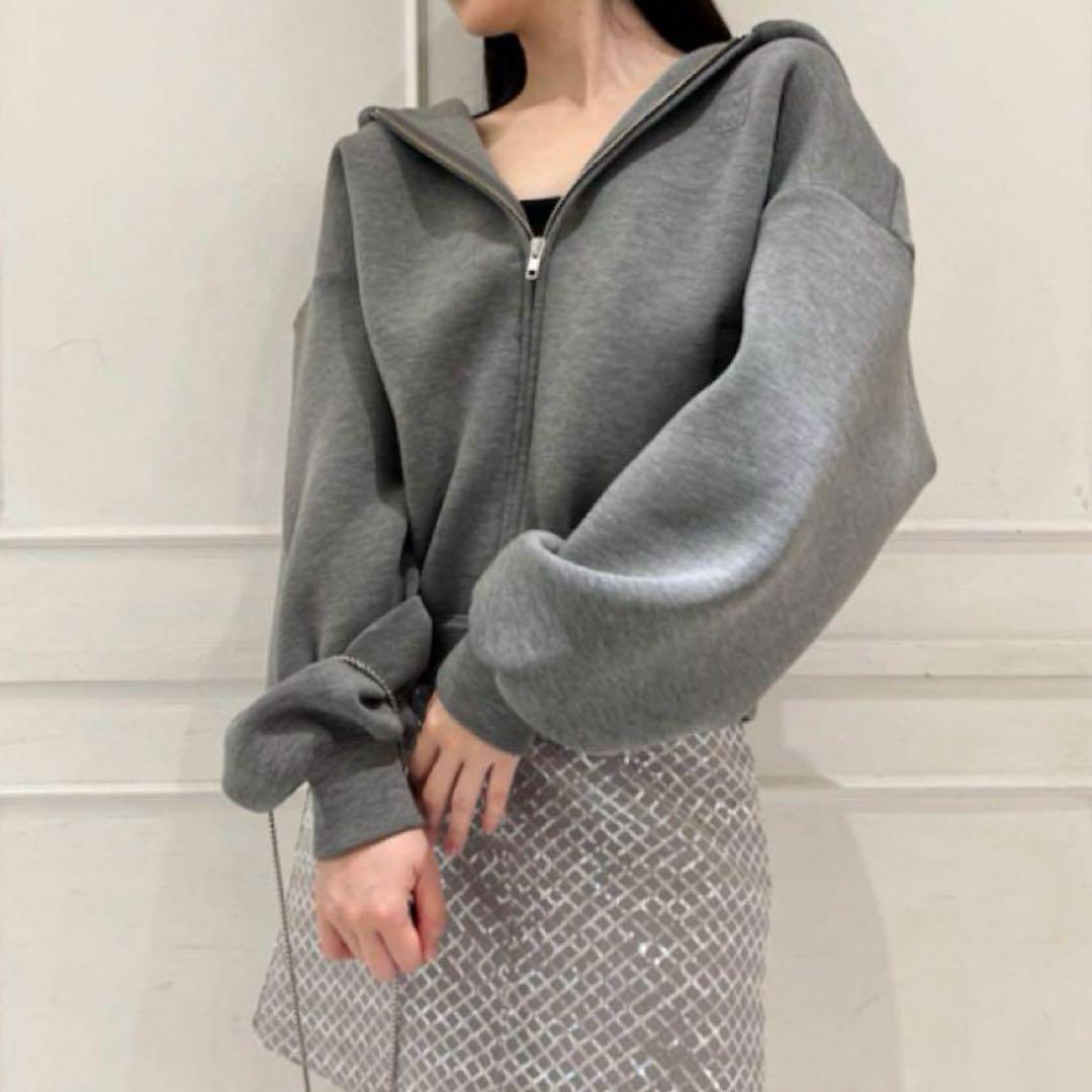 SNIDEL エンボスロゴフーディー GRAY
