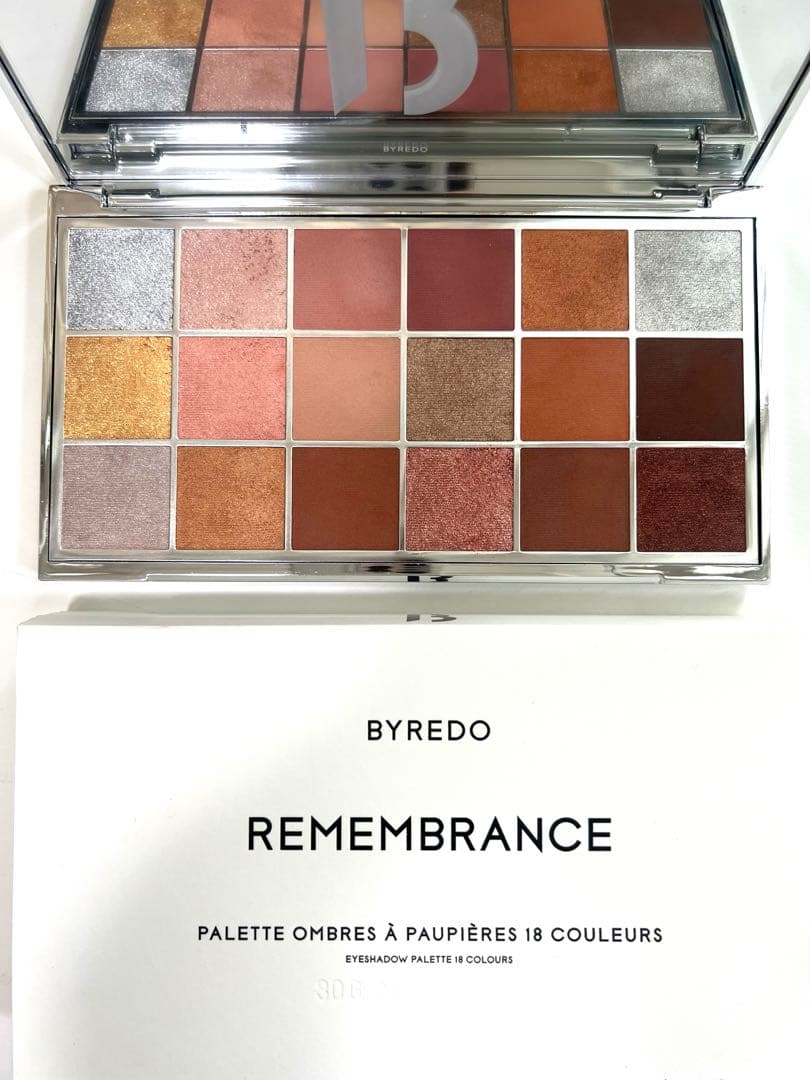 アイシャドウ BYREDO REMEMBRANCE