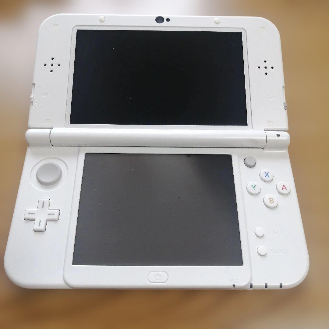 Newニンテンドー3DSLL パールホワイト