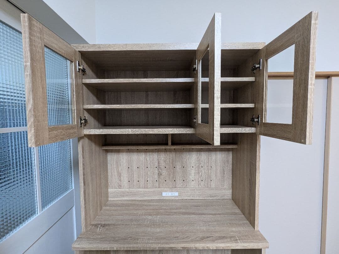 LOWYA　食器棚　未使用品