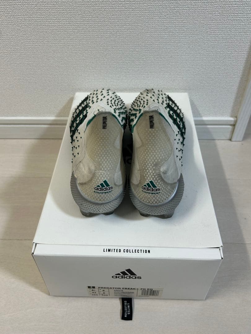 adidas Predator 限定コレクション スパイクシューズ