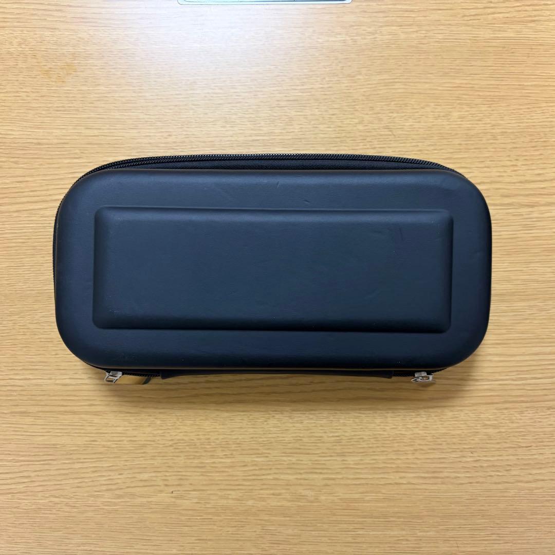 Nintendo Switch一式　ジョイコン&ケース付き