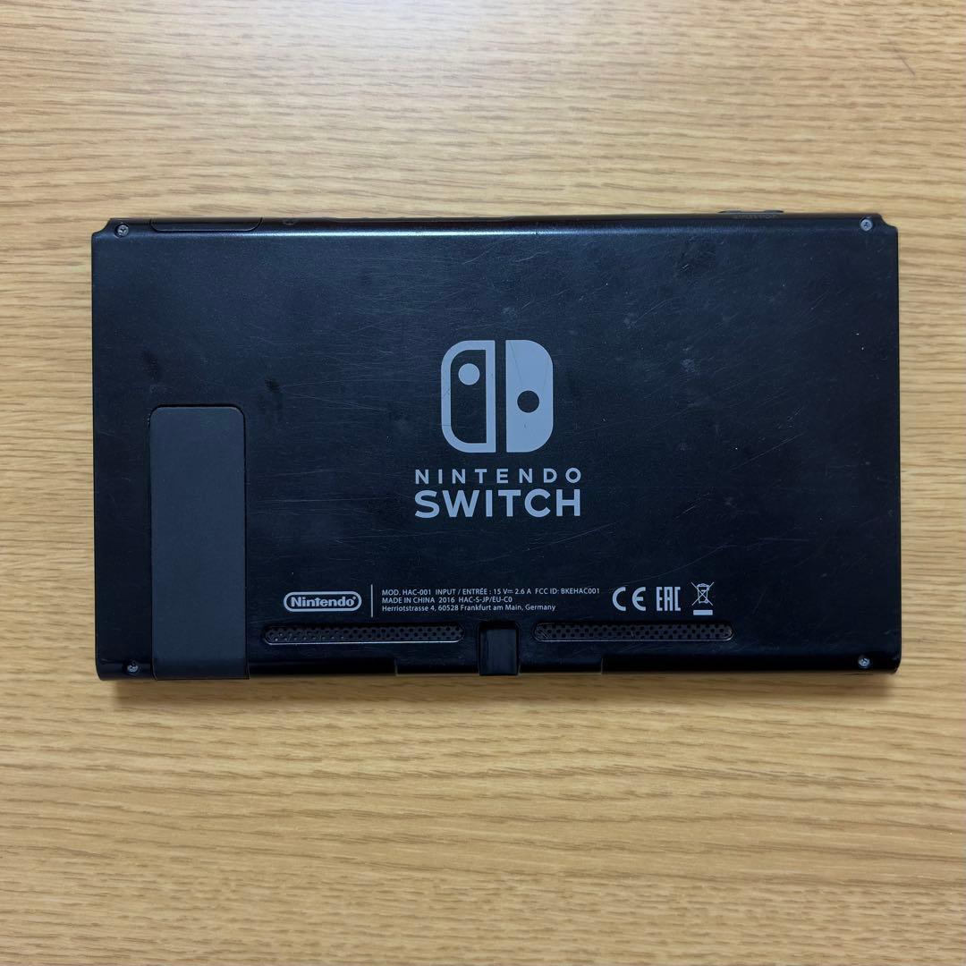 Nintendo Switch一式　ジョイコン&ケース付き