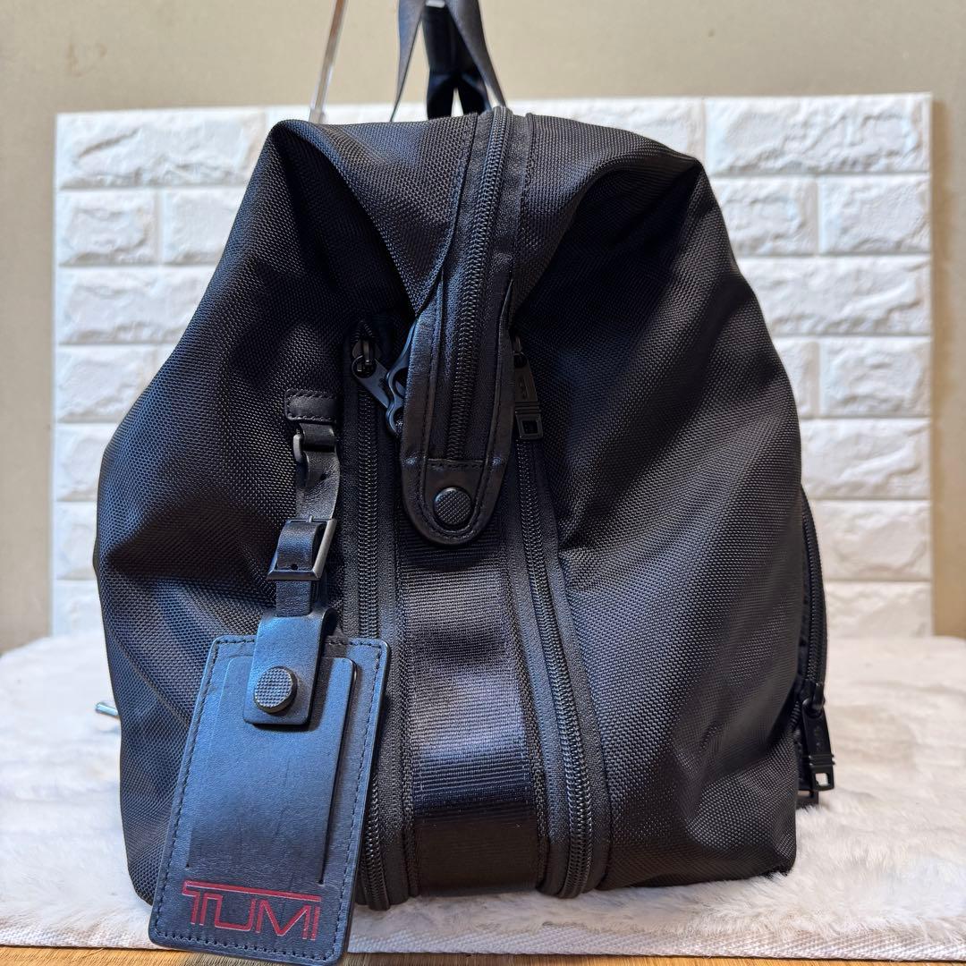美品 TUMI トゥミ ALPHA2 トラベル・ボストンバッグ 22159D2