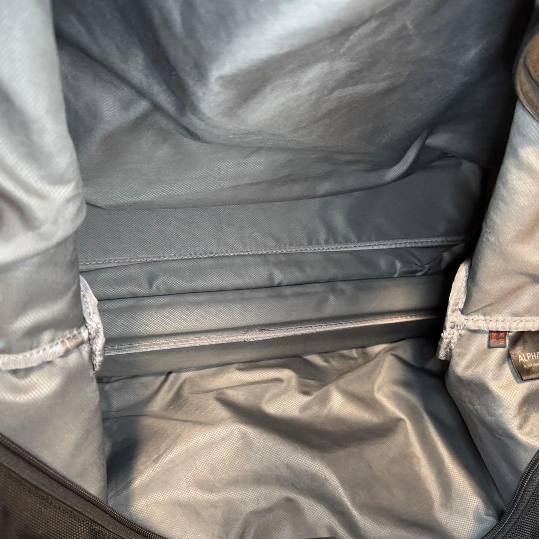美品 TUMI トゥミ ALPHA2 トラベル・ボストンバッグ 22159D2