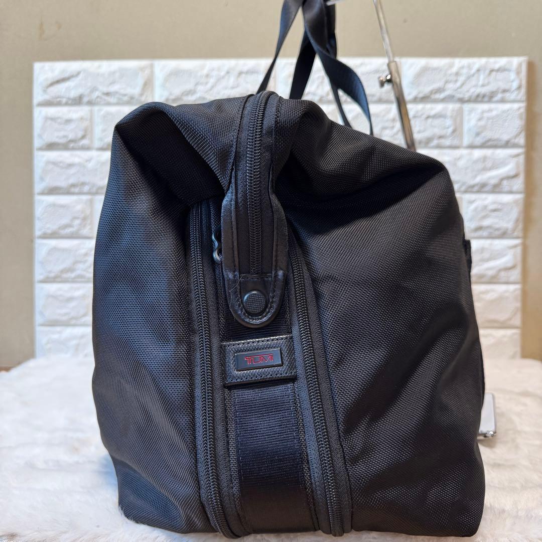 美品 TUMI トゥミ ALPHA2 トラベル・ボストンバッグ 22159D2