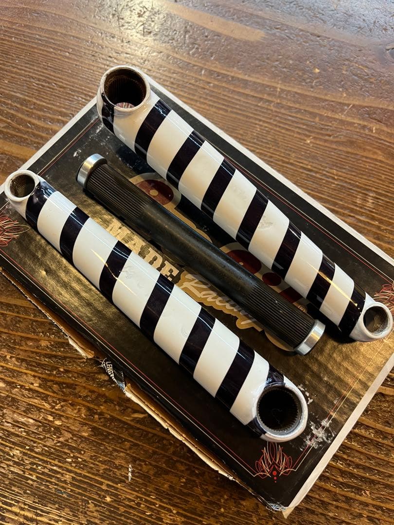Profile Cr-Mo BMXクランク　リミテッドエディション　白黒シマ柄