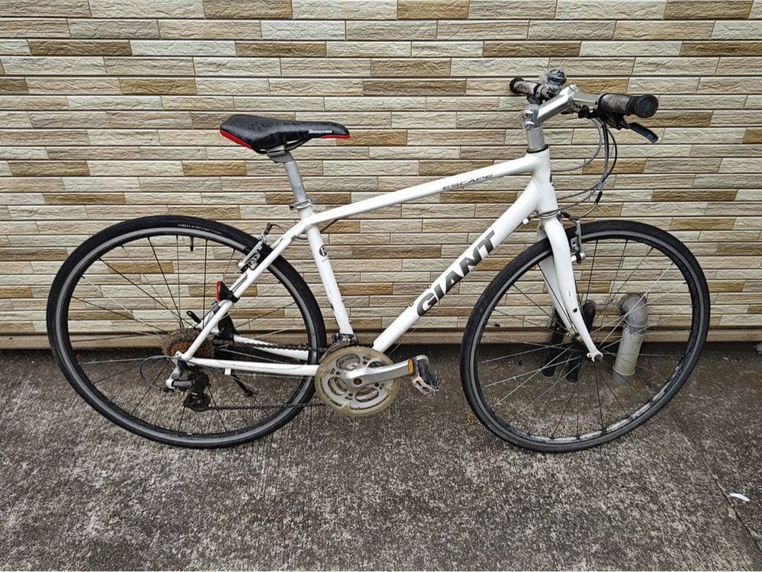 引取限定 中古 GIANTジャイアント クロスバイク 3×8段変速 470MM