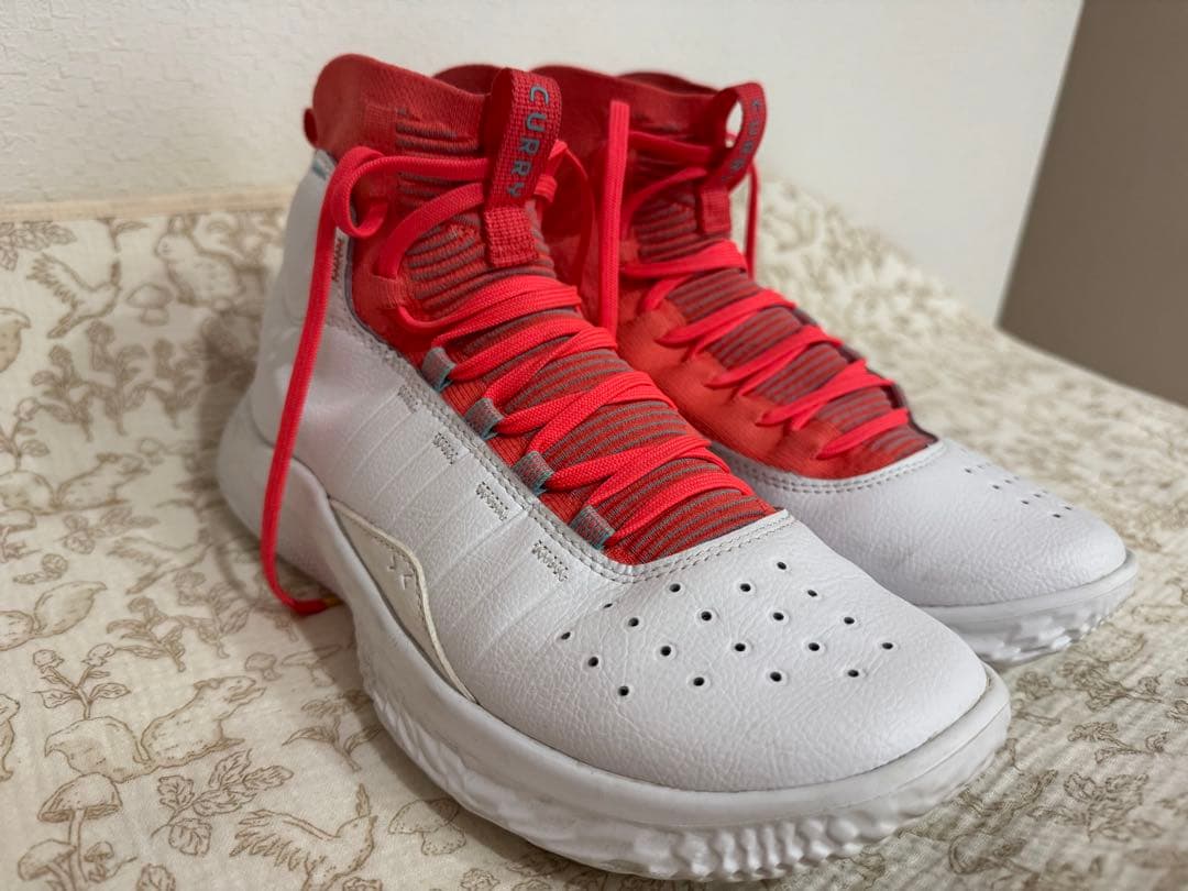 Curry Flow 9 3024861-100 バッシュ 27.5cm