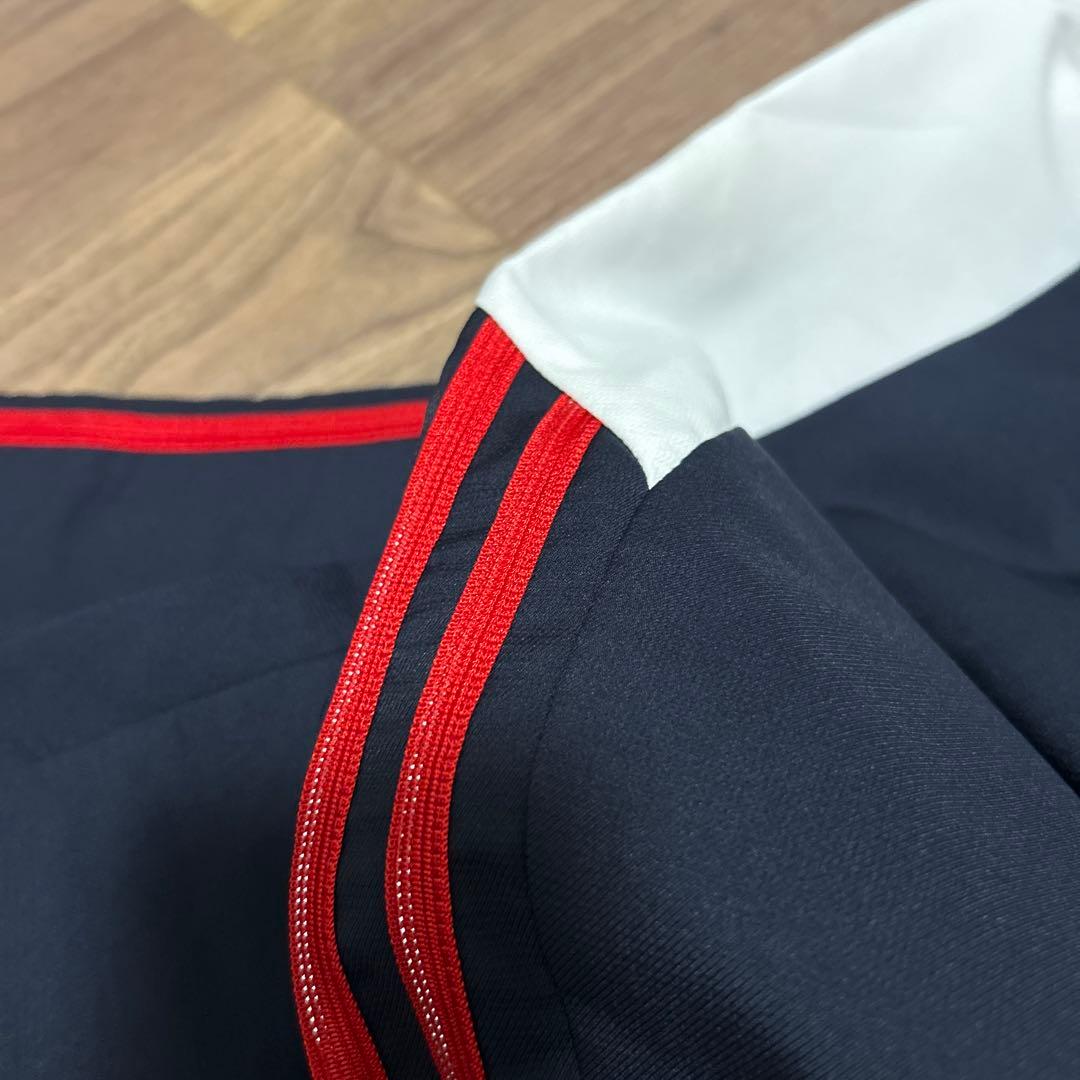 adidas トレーニングウェア3点　サイズＯ