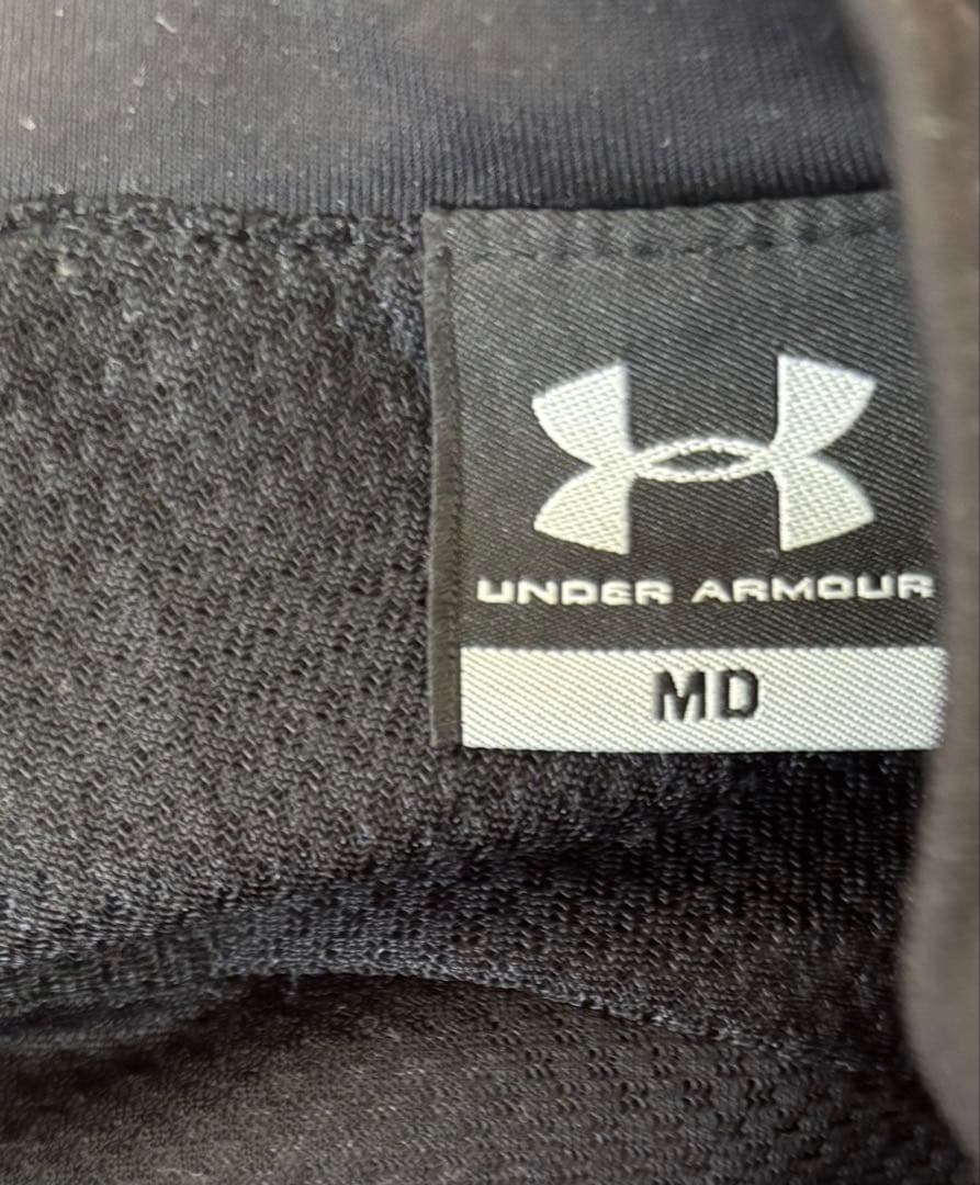 Under Armour 野球 長袖ウェア