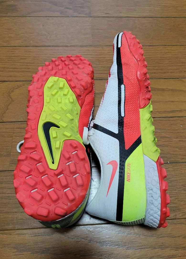 NIKE ナイキ リアクト ファントム GT PRO TF 25.5