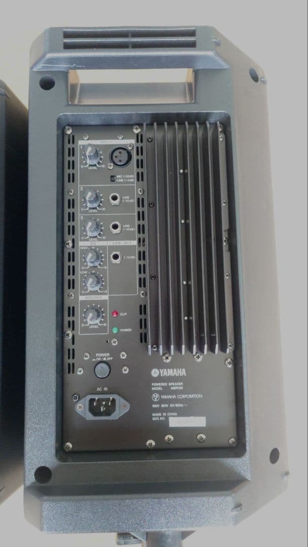 YAMAHA MSR100 パワードスピーカー
