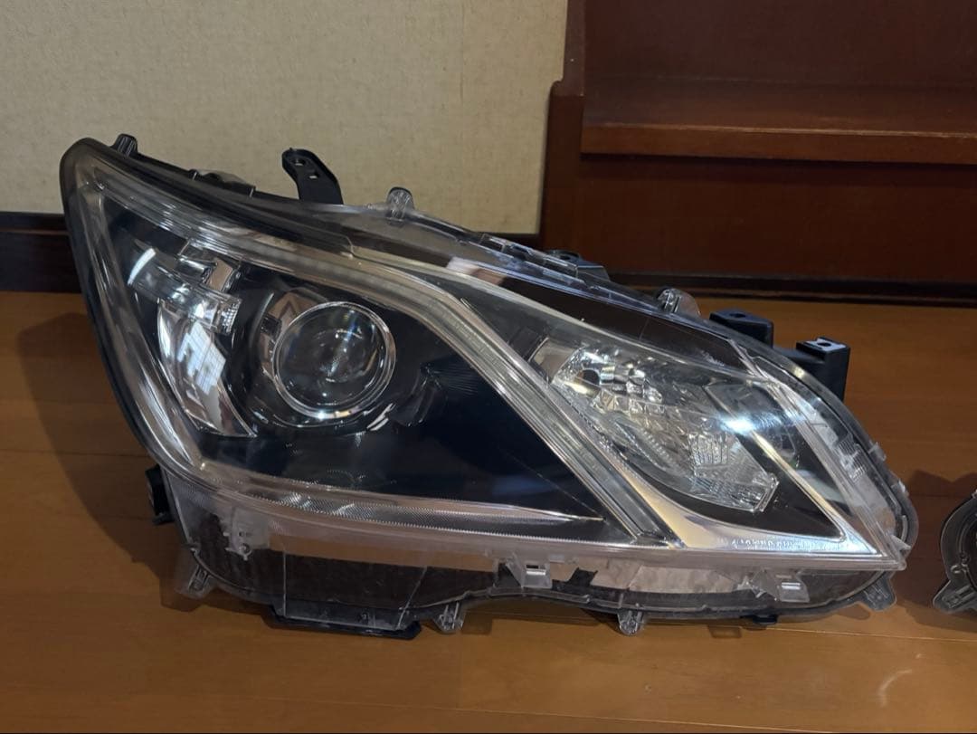 210クラウン AFS 付き ヘッドライト 実働車外し 破損なし　左右セット
