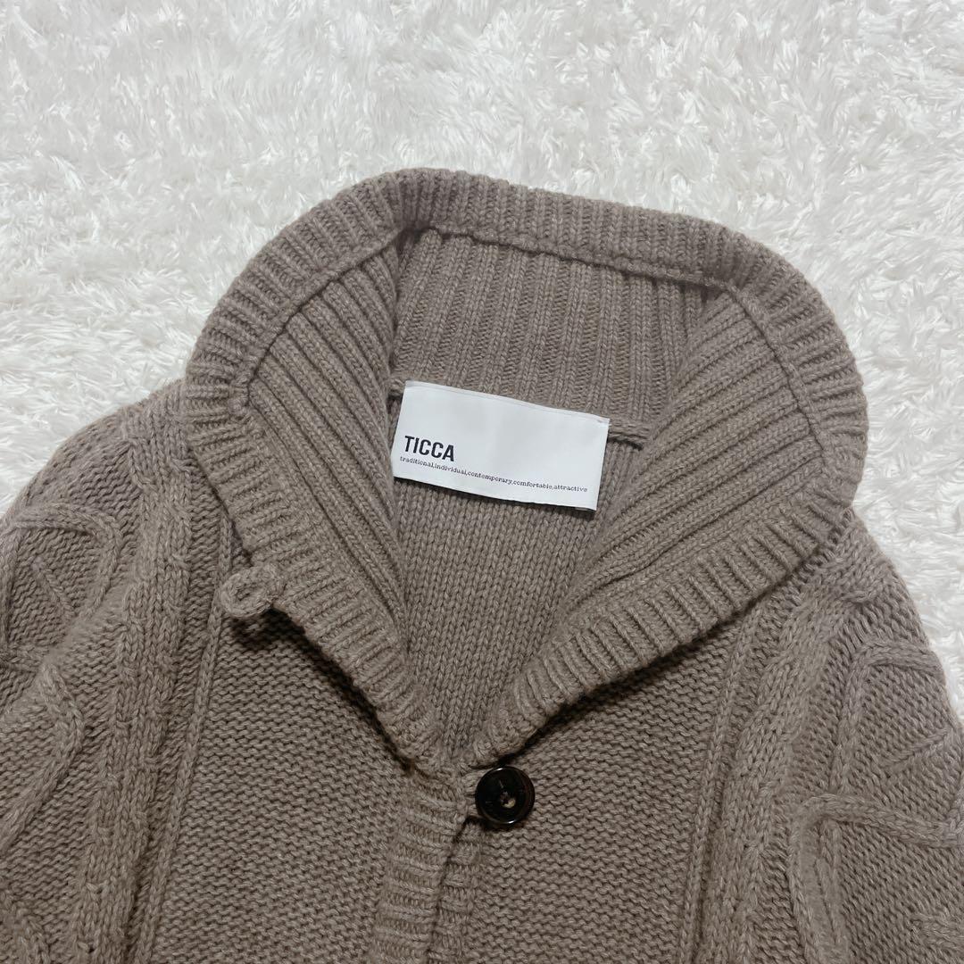 美品✨ティッカ　ハンドケーブルニットポンチョカーディガン　ベージュ